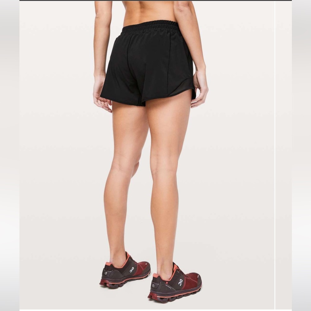 Lululemon Hotty Hot Short *Long 4" Black